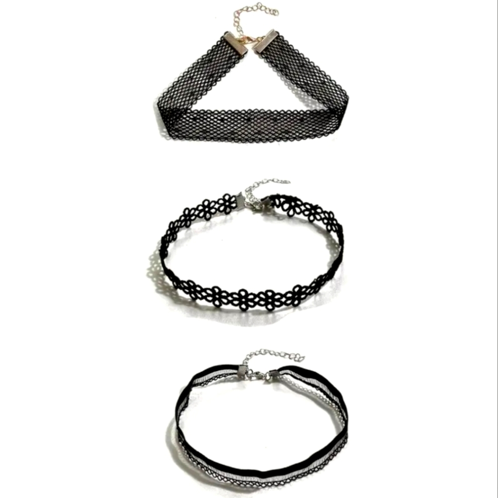 3 choker necklaces🖤🖤🖤